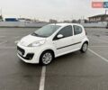 Білий Пежо 107, об'ємом двигуна 1 л та пробігом 65 тис. км за 6500 $, фото 9 на Automoto.ua