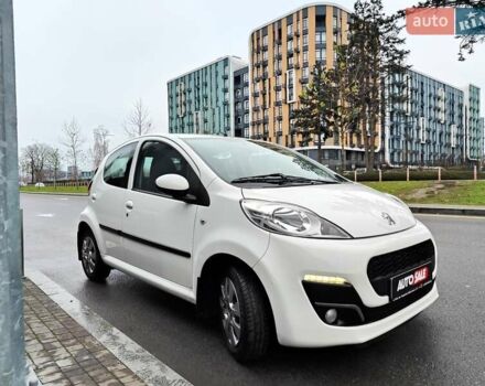Білий Пежо 107, об'ємом двигуна 1 л та пробігом 117 тис. км за 4990 $, фото 25 на Automoto.ua