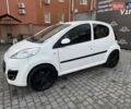 Белый Пежо 107, объемом двигателя 1 л и пробегом 82 тыс. км за 5999 $, фото 23 на Automoto.ua