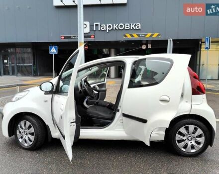 Білий Пежо 107, об'ємом двигуна 1 л та пробігом 117 тис. км за 4990 $, фото 9 на Automoto.ua