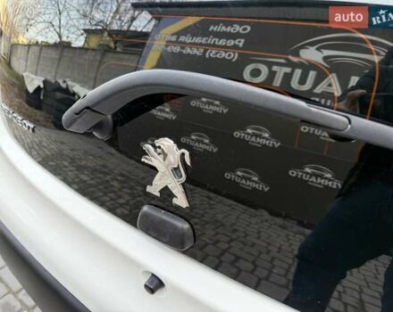 Белый Пежо 107, объемом двигателя 1 л и пробегом 82 тыс. км за 5999 $, фото 33 на Automoto.ua