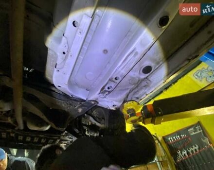 Белый Пежо 107, объемом двигателя 1 л и пробегом 90 тыс. км за 6500 $, фото 1 на Automoto.ua