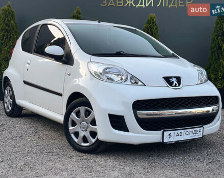 Белый Пежо 107, объемом двигателя 1 л и пробегом 90 тыс. км за 5700 $, фото 1 на Automoto.ua