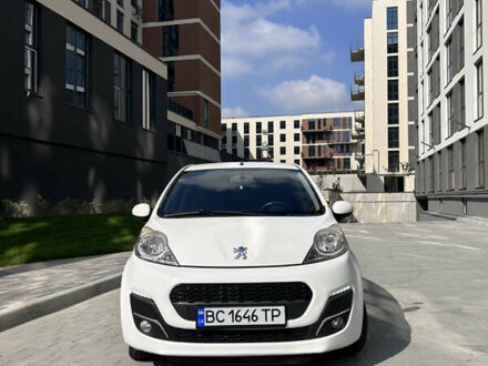 Білий Пежо 107, об'ємом двигуна 1 л та пробігом 103 тис. км за 6499 $, фото 1 на Automoto.ua