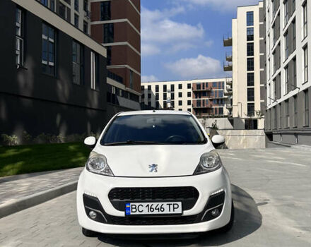 Белый Пежо 107, объемом двигателя 1 л и пробегом 103 тыс. км за 6499 $, фото 1 на Automoto.ua