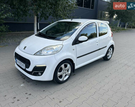 Белый Пежо 107, объемом двигателя 1 л и пробегом 94 тыс. км за 7100 $, фото 1 на Automoto.ua