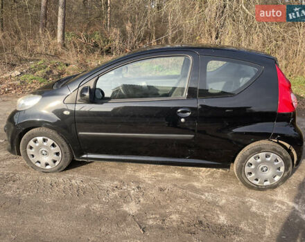 Черный Пежо 107, объемом двигателя 1 л и пробегом 148 тыс. км за 3999 $, фото 4 на Automoto.ua
