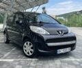 Черный Пежо 107, объемом двигателя 1 л и пробегом 162 тыс. км за 4998 $, фото 1 на Automoto.ua