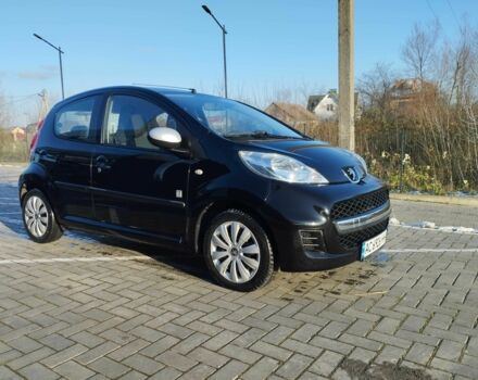 Черный Пежо 107, объемом двигателя 1 л и пробегом 207 тыс. км за 5500 $, фото 10 на Automoto.ua