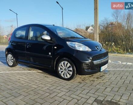 Черный Пежо 107, объемом двигателя 1 л и пробегом 207 тыс. км за 5500 $, фото 10 на Automoto.ua