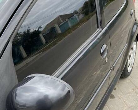 Пежо 107 2010 в Николаеве на Automoto.ua Черный Пежо 107, объемом двигателя 1 л и пробегом 109 тыс. км за 5288 $, фото 6 на Automoto.ua