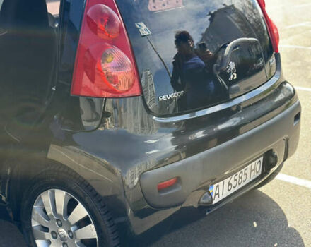 Чорний Пежо 107, об'ємом двигуна 1 л та пробігом 230 тис. км за 3800 $, фото 4 на Automoto.ua