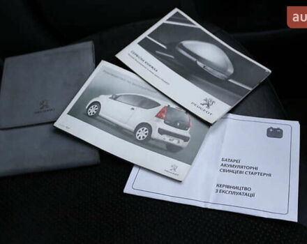 Черный Пежо 107, объемом двигателя 1 л и пробегом 113 тыс. км за 5200 $, фото 27 на Automoto.ua