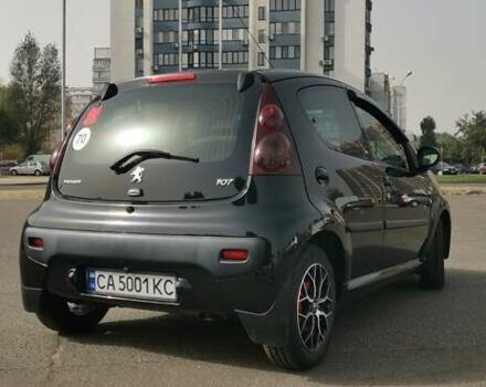 Черный Пежо 107, объемом двигателя 1 л и пробегом 53 тыс. км за 7100 $, фото 3 на Automoto.ua