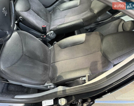 Черный Пежо 107, объемом двигателя 1 л и пробегом 113 тыс. км за 5200 $, фото 10 на Automoto.ua