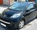 Черный Пежо 107, объемом двигателя 1 л и пробегом 113 тыс. км за 5100 $, фото 1 на Automoto.ua