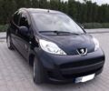 Чорний Пежо 107, об'ємом двигуна 1 л та пробігом 110 тис. км за 5500 $, фото 1 на Automoto.ua