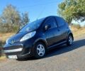 Черный Пежо 107, объемом двигателя 1 л и пробегом 205 тыс. км за 5000 $, фото 1 на Automoto.ua