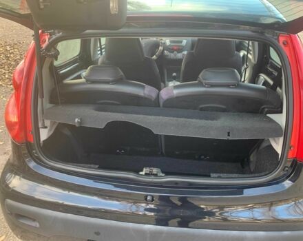 Черный Пежо 107, объемом двигателя 1 л и пробегом 130 тыс. км за 5500 $, фото 4 на Automoto.ua