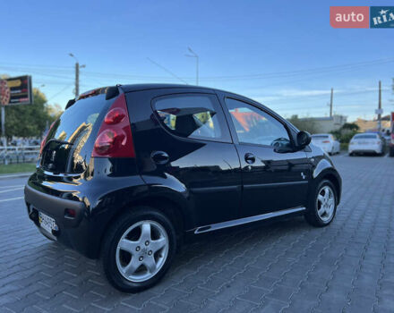 Чорний Пежо 107, об'ємом двигуна 1 л та пробігом 55 тис. км за 6999 $, фото 13 на Automoto.ua