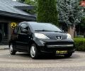 Чорний Пежо 107, об'ємом двигуна 1 л та пробігом 107 тис. км за 4999 $, фото 1 на Automoto.ua