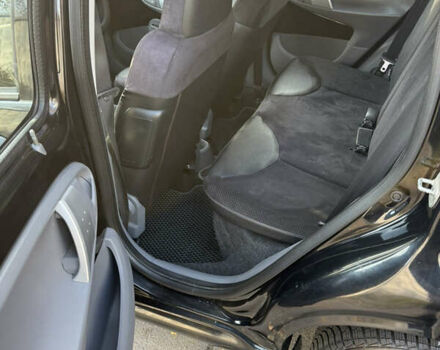 Черный Пежо 107, объемом двигателя 1 л и пробегом 113 тыс. км за 5200 $, фото 12 на Automoto.ua