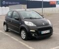 Черный Пежо 107, объемом двигателя 1 л и пробегом 39 тыс. км за 6500 $, фото 1 на Automoto.ua