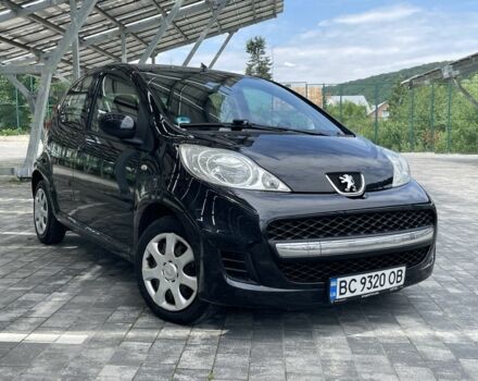 Чорний Пежо 107, об'ємом двигуна 1 л та пробігом 162 тис. км за 4998 $, фото 1 на Automoto.ua