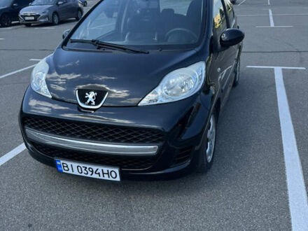 Черный Пежо 107, объемом двигателя 1 л и пробегом 102 тыс. км за 5000 $, фото 1 на Automoto.ua