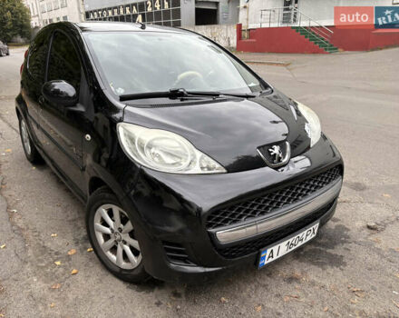 Черный Пежо 107, объемом двигателя 1 л и пробегом 107 тыс. км за 5500 $, фото 1 на Automoto.ua