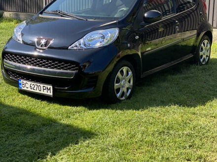 Чорний Пежо 107, об'ємом двигуна 1 л та пробігом 173 тис. км за 5800 $, фото 1 на Automoto.ua