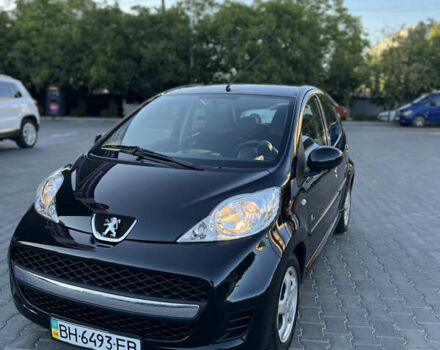Чорний Пежо 107, об'ємом двигуна 1 л та пробігом 55 тис. км за 6999 $, фото 1 на Automoto.ua