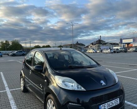 Чорний Пежо 107, об'ємом двигуна 1 л та пробігом 151 тис. км за 5500 $, фото 1 на Automoto.ua