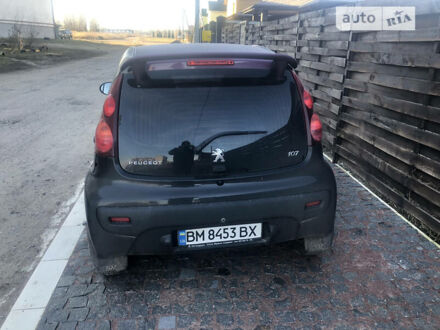 Пежо 107 2013 у Сумах на Automoto.ua Чорний Пежо 107, об'ємом двигуна 1 л та пробігом 98 тис. км за 7000 $, фото 1 на Automoto.ua