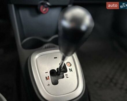 Фиолетовый Пежо 107, объемом двигателя 1 л и пробегом 159 тыс. км за 5600 $, фото 26 на Automoto.ua