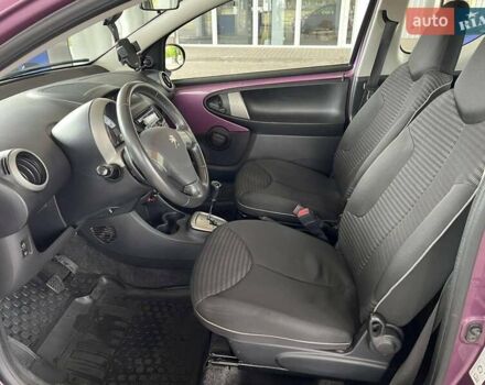 Фиолетовый Пежо 107, объемом двигателя 1 л и пробегом 159 тыс. км за 5600 $, фото 16 на Automoto.ua