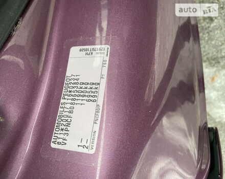 Фиолетовый Пежо 107, объемом двигателя 1 л и пробегом 127 тыс. км за 5600 $, фото 9 на Automoto.ua