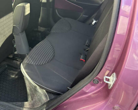 Фіолетовий Пежо 107, об'ємом двигуна 1 л та пробігом 103 тис. км за 6350 $, фото 6 на Automoto.ua