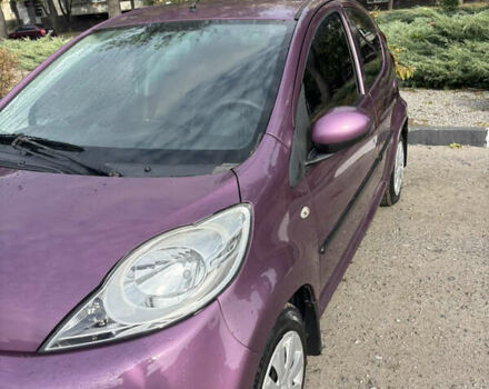 Фиолетовый Пежо 107, объемом двигателя 1 л и пробегом 111 тыс. км за 5700 $, фото 4 на Automoto.ua