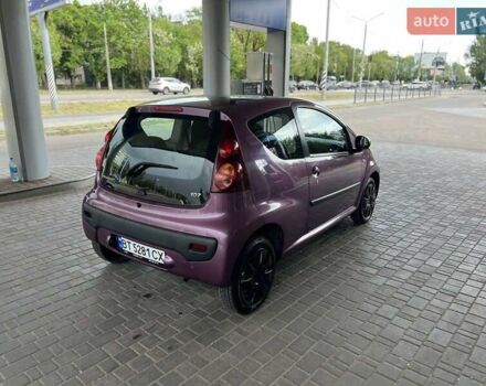 Фиолетовый Пежо 107, объемом двигателя 1 л и пробегом 159 тыс. км за 5600 $, фото 6 на Automoto.ua