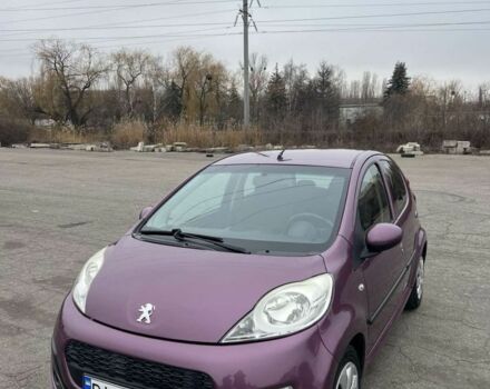Фіолетовий Пежо 107, об'ємом двигуна 1 л та пробігом 72 тис. км за 7000 $, фото 5 на Automoto.ua