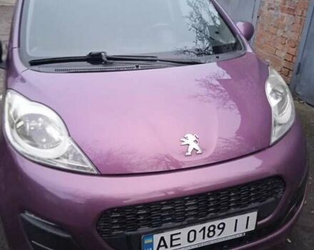 Фиолетовый Пежо 107, объемом двигателя 1 л и пробегом 99 тыс. км за 6400 $, фото 1 на Automoto.ua