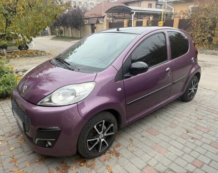 Фиолетовый Пежо 107, объемом двигателя 1 л и пробегом 119 тыс. км за 6300 $, фото 1 на Automoto.ua