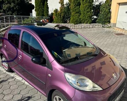 Фиолетовый Пежо 107, объемом двигателя 1 л и пробегом 131 тыс. км за 5500 $, фото 3 на Automoto.ua