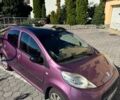 Фиолетовый Пежо 107, объемом двигателя 1 л и пробегом 131 тыс. км за 5500 $, фото 3 на Automoto.ua