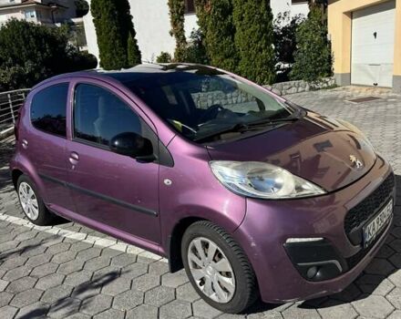 Фиолетовый Пежо 107, объемом двигателя 1 л и пробегом 131 тыс. км за 5500 $, фото 4 на Automoto.ua