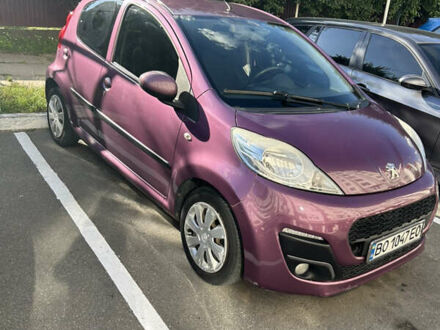Пежо 107 2012 в Тернополе на Automoto.ua Фиолетовый Пежо 107, объемом двигателя 1 л и пробегом 103 тыс. км за 6350 $, фото 1 на Automoto.ua