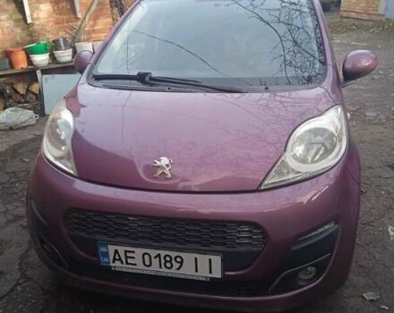 Фиолетовый Пежо 107, объемом двигателя 1 л и пробегом 99 тыс. км за 6400 $, фото 1 на Automoto.ua