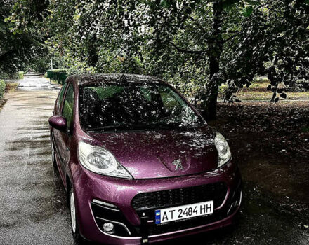 Фиолетовый Пежо 107, объемом двигателя 1 л и пробегом 112 тыс. км за 5900 $, фото 1 на Automoto.ua