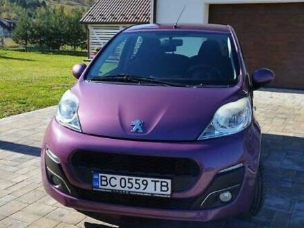 Пежо 107 2014 в Сколе на Automoto.ua Фиолетовый Пежо 107, объемом двигателя 1 л и пробегом 43 тыс. км за 7100 $, фото 1 на Automoto.ua